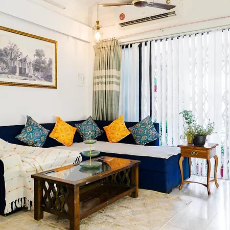 Bollywood Boulevard Independent Villa